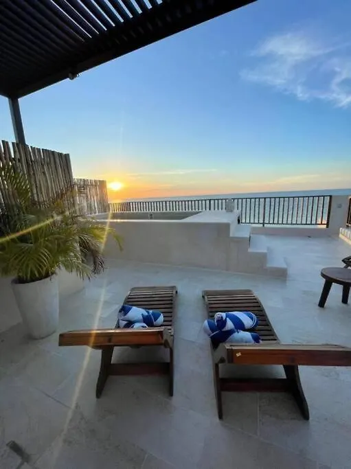 Breathtaking Ocean Vista Penthouse In Holbox At Yumbalam Villa Holiday home